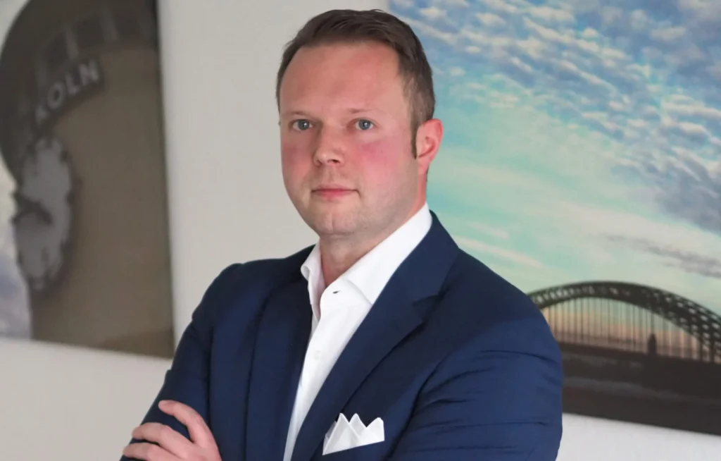Artjom Khritchenko Berater rosenbaum nagy