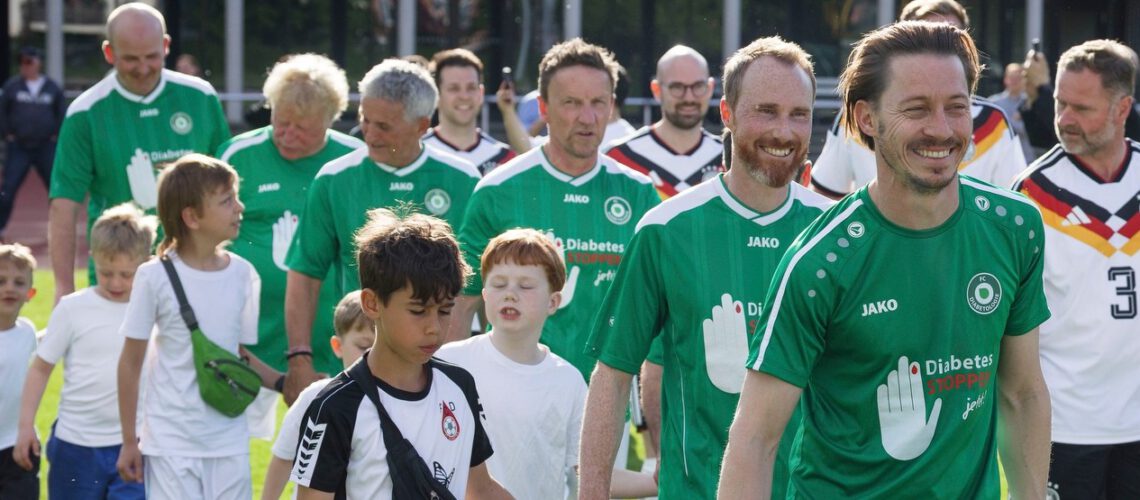 1FC Diabetelogie gegen FC Bundestag und 3te Halbzeit am 19. Mai 2026 ©  Dirk Michael Deckbar | diabetesDE |  +491723108973 | mail@deckbar.de |